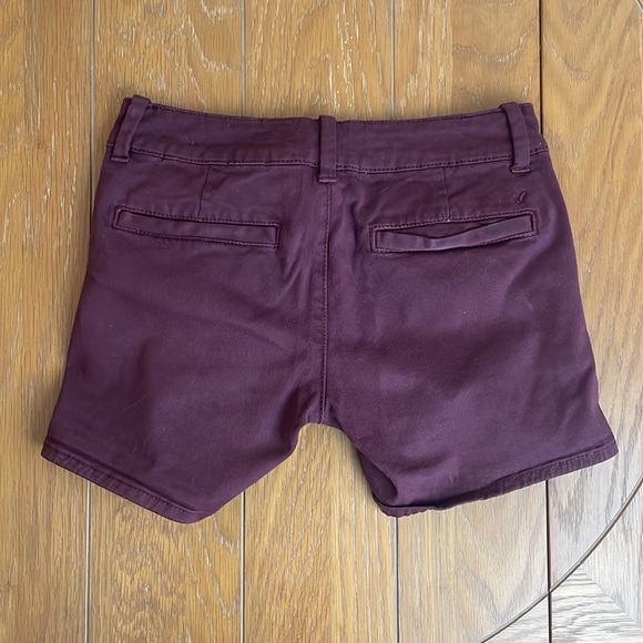 Burgundy MIDI American Eagle Shorts - Picture 2 of 4